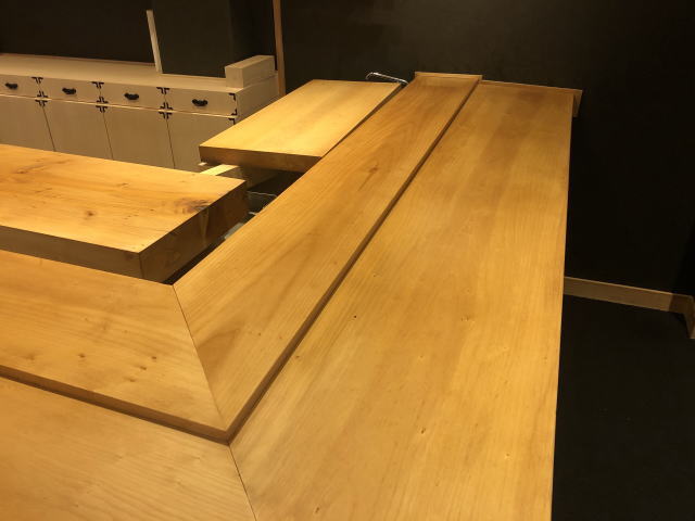 木製 カウンターまな板へのガラスコーティング加工